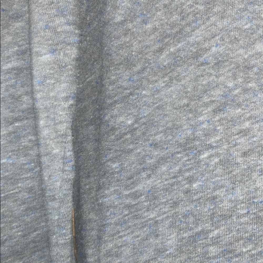 Roxy - Picture 2 of 3